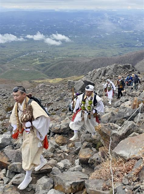 登山シーズン幕開け 安全祈り那須岳山頂で開山祭 ツーリズムメディアサービス