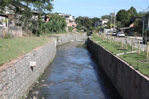 Prefeitura Entrega Importante Trecho Do Rio Tindiba Revitalizado