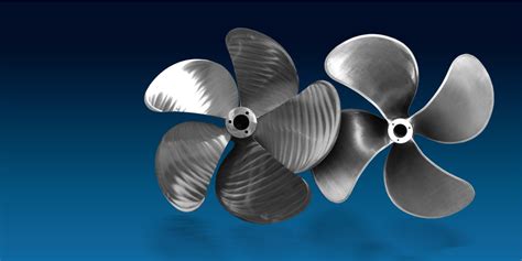 essential propeller parts  hubs  optimal marine performance
