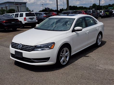 Pre Owned 2014 Volkswagen Passat Tdi Se Fwd 4dr Car