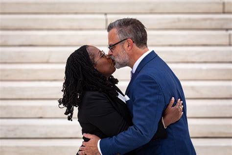 Photos Justice Jackson Makes Supreme Court Debut At Investiture Ceremony