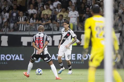 Av D Notas Para Os Jogadores Do Vasco Contra O Atl Tico Mg Supervasco