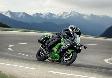 Kawasaki Ninja H Sx Sport Tourer First Look Revzilla