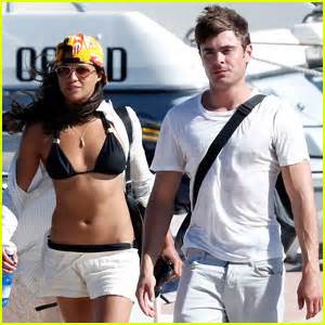 Zac Efron Michelle Rodriguez Spotted Kissing In Sardinia Bikini Hot