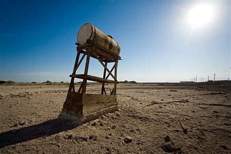 70+ Bombay Beach Ruins Stock Photos, Pictures & Royalty-Free Images ...