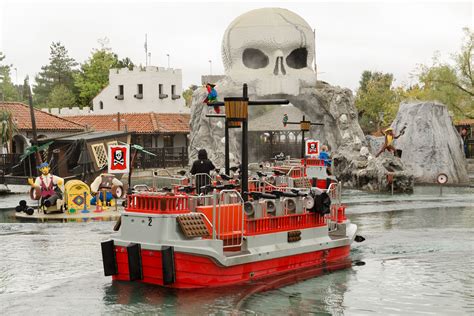 Legoland Billund 12 The Pirate Splash Battle Ride At Lego Flickr