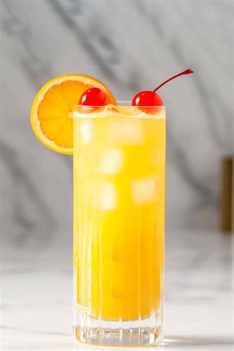 Yellow Bird cocktail recipe – Mix That Drink