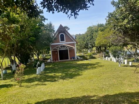 Caminho para as Águas de Santo Antônio em Júlio de Castilhos é