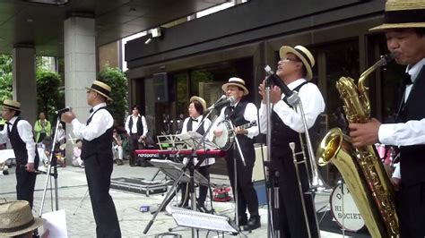 Bourbon Street Parade Dixieland On My Mind Jozenji Streetjazz