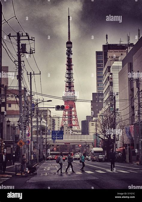 tokyo street view with tokyo tower Stock Photo - Alamy