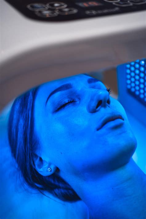 Blue Light Photodynamic Treatment In Milwaukee Dermatology