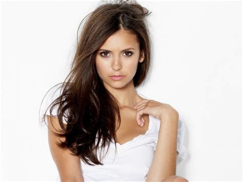 Você Realmente Conhece A Nina Dobrev Quizur