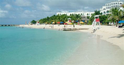 Nonstop Flights Chicago To From Montego Bay 323 348 R T March May