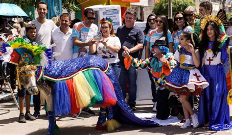 Concurso de Jumentos Fantasiados e Atrações Culturais Prefeitura de