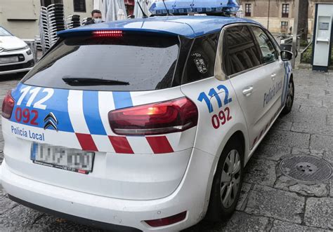 La Polic A Local De Le N Detiene A Un Joven Fugado De Un Centro De