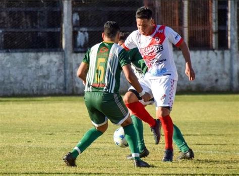 Guaraní ganó en su debut por la Liga Posadeña Canal Doce Misiones