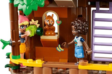 Lego Friends Pas Cher La Cabane Dans Larbre De La Base De Loisirs