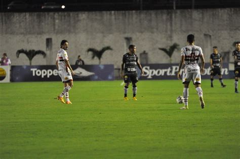 Ap S Rev S Elenco Do Botafogo Sp Confia Em Virada C Henrique Reclama