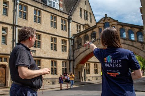 Vox City Walks Flexible Walking Tours Of Oxford Experience Oxfordshire