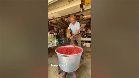 Nonna Tomato Sauce In The Garage In Paese Lane Youtube