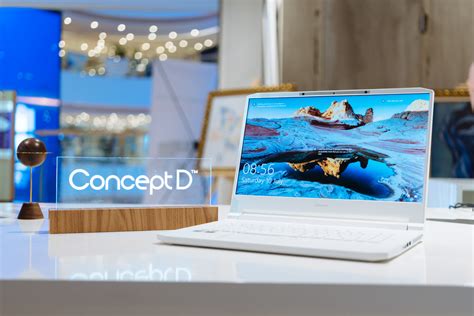 Acer ConceptD Naked Eye 3D Screen Notebook Playing Live The Three