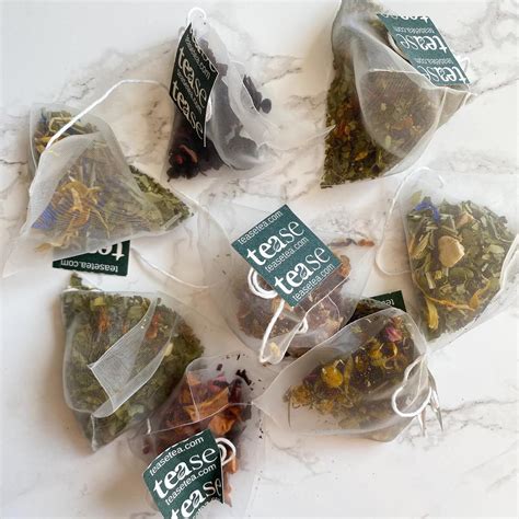 Tease Tea Organic Tea Gift Set | 15 Piece Botanical Pyramid Tea Bag In ...