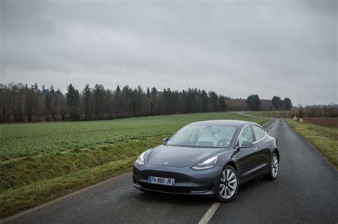 Tesla Model Essai De La Version Grande Autonomie