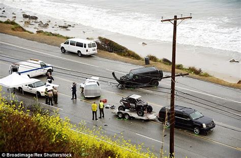 Cops Turn Over Caitlyn Jenner Deadly Car Crash File To La Prosecutors