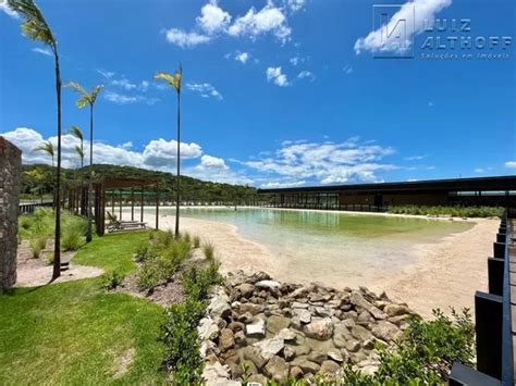 Lote fundos para lago no condomínio Reserva Da Pedra Pedra Branca