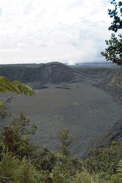 Free Stock Photo 5489 Kilauea Iki Crater lookout | freeimageslive