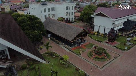 Libur Lebaran Pengunjung Museum Tsunami Dan Museum Aceh Membludak