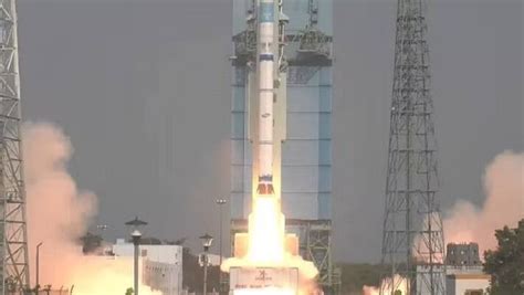 Isro Successfully Launches Sslv D Equitypandit