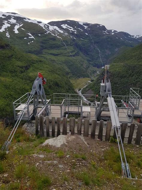 FLÅM ZIPLINE - Martello Srl