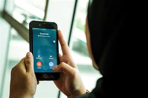 Takut Dihukum Gantung Wanita Rugi Lebih RM100 000 Ditipu Phone Scam