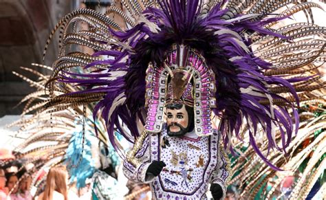 La máscara huehue la identidad del carnaval de Tlaxcala