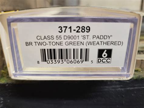 371 289 Farish N Gauge Class 55 Diesel D9001 St Paddy Gree New Dcc Ready 6 Pin Ebay