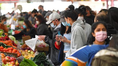 Covid Record Mondiale Di Casi Mila In Un Giorno La Stampa