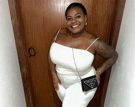 Jojo Todynho Inicia O Ano Look All White Celebridades Vogue