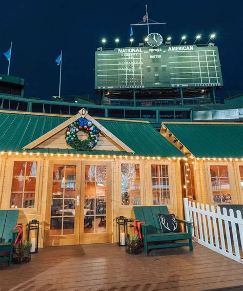 Seasonal | Holiday Party Venues Chicago | Wrigley Field : Wrigley Field ...