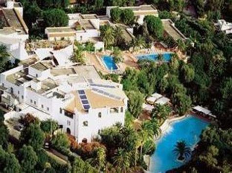 Ostuni Rosa Marina Resort Hotel - Deals, Photos & Reviews