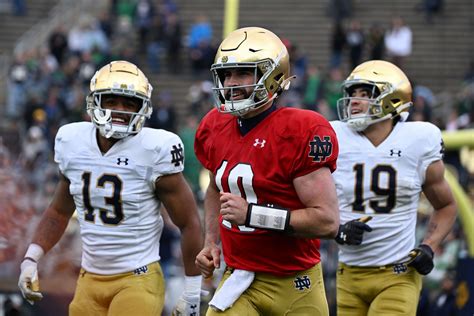 Straight Fire Notre Dame Football Green Jerseys Garner Crazy