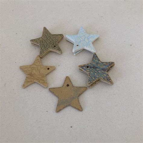 Par De Pingente Estrela Ceramica Artesanal Natal Bebes Elo7