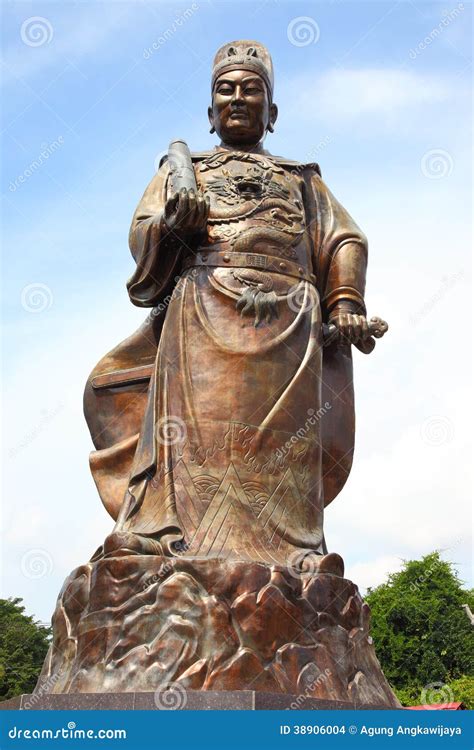 Admiraal Cheng Ho Statue En Tempel Stock Foto Image Of Godheid Rood