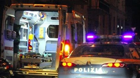 Incidente Tra Un Lancione E Un Vaporetto A Venezia Passeggeri Feriti