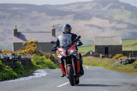 Metzeler Roadtec 02 Test Auf Der Isle Of Man 2024