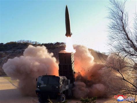 Nordkorea Meldet Test Von Neuartiger Lenkwaffe SN At