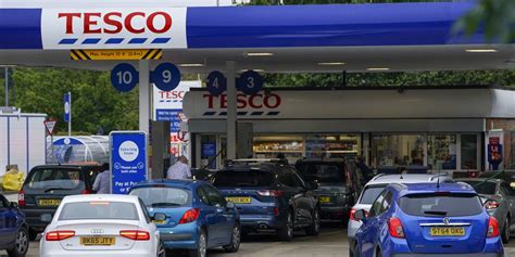 Drivers urged to visit petrol station before Tesco Clubcard offer ...