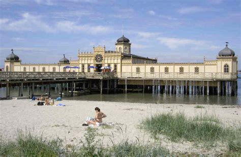 Varberg: Surfer's paradise, health resort, shoe city and a fortress