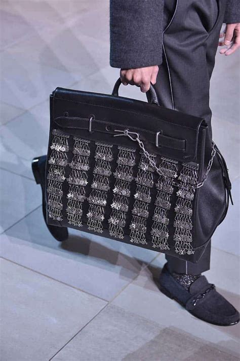 Louis Vuitton Men S Fall Winter 2019 Runway Bag Collection Spotted Fashion