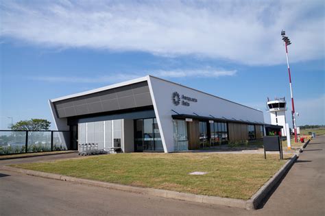 Aeropuertos Uruguay inauguró el nuevo Aeropuerto Internacional de Salto